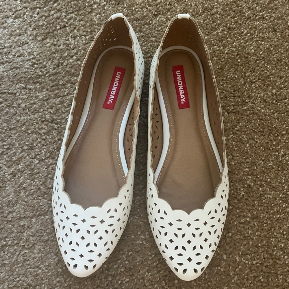 UNIONBAY Women's White Laser-Cut Flats